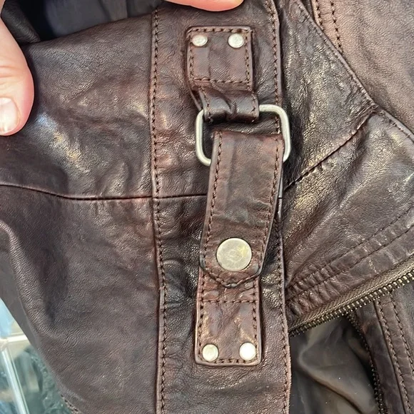 Genuine Leather Jacket - Picture 6 of 6